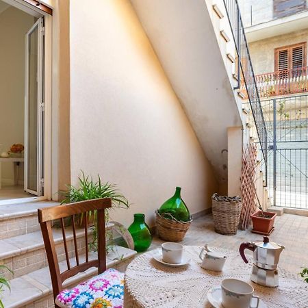 דירות San Michele di Ganzaria Casa Pinu מראה חיצוני תמונה